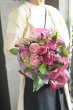 画像4: 送別・感謝の花束、ピンク系かわいい女性用、季節感を感じるラウンドタイプS (4)